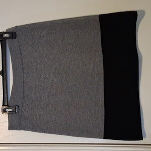 LOFT | Knit Gray & Black Colorblock Mini Skirt Wool Blend Back Zip Sz S